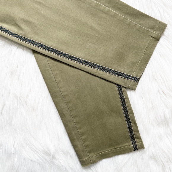 Anthropologie Moss Green Embroidered Side Stripe Straight Leg Ankle Chino Pants - Picture 3 of 12
